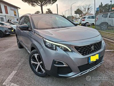 Grigio Usata 2017 Peugeot 5008 GT-line Berlina | 15.900 € (Cara)