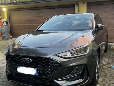 Grigio Usata 2022 Ford Focus ST-Line Berlina | 16.000 € (Ottimo prezzo)
