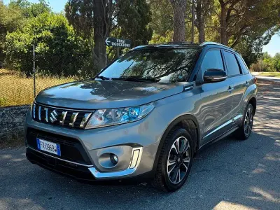 Usata Suzuki Vitara 140 CV (102 kW) 2019 Grigio SUV