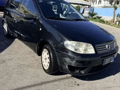 Brugt Fiat Punto Classica 60 HK (44 kW) 2010 Hatchback