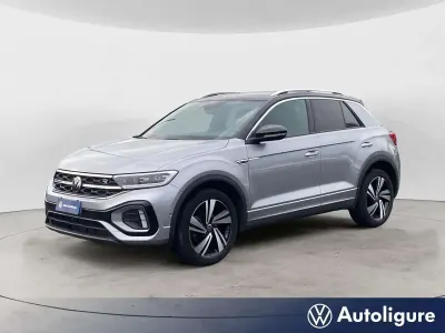 Usata VW T-Roc R-line 150 CV (110 kW) 2023 Argento SUV