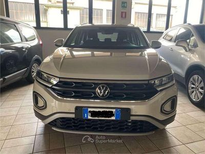 Usata VW T-Roc Style 150 CV (110 kW) 2023 Bianco SUV