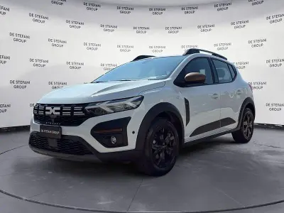 Usata Dacia Sandero Extreme 101 CV (74 kW) 2023 Bianco Utilitaria