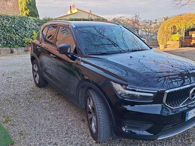 Usata Volvo XC40 Momentum 190 CV (139 kW) 2019 SUV