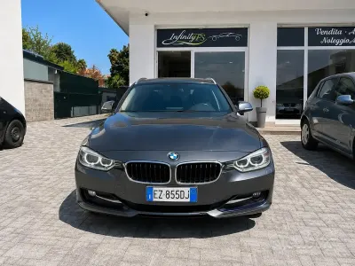 Usata BMW 318 Sport Line 143 CV (105 kW) 2015 Grigio Station wagon