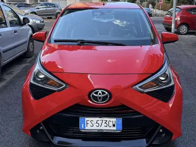 Usata Toyota Aygo 72 CV (52 kW) 2018 Utilitaria