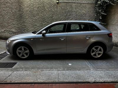 Usata Audi A3 Business 116 CV (85 kW) 2018 Grigio Berlina