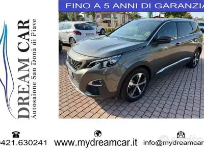 Usata Peugeot 5008 GT-line 131 CV (96 kW) 2018 Verde SUV