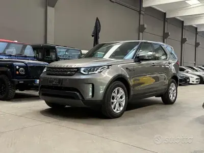 Usata Land Rover Discovery SE 241 CV (177 kW) 2019 Grigio metallizzato SUV
