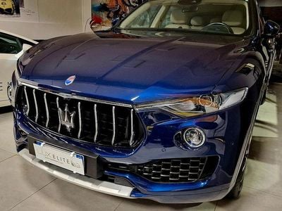Usata Maserati Levante GranLusso 275 CV (202 kW) 2016 Blu SUV