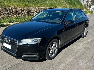 Usata Audi A4 170 CV (125 kW) 2018 Nero Station wagon