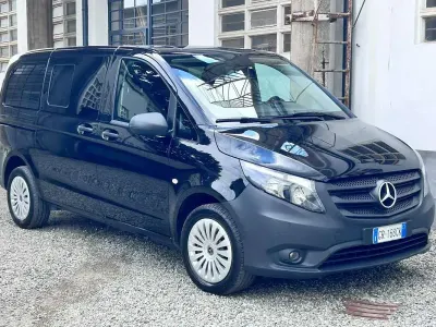 Usata Mercedes Vito 136 CV (100 kW) 2023 Nero Furgone