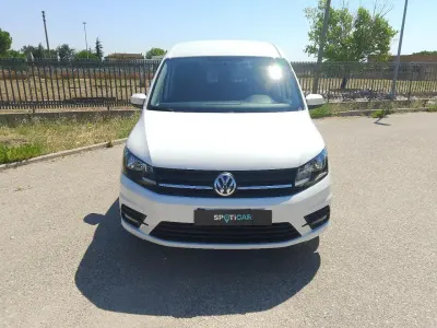 Usata VW Caddy 102 CV (75 kW) 2017 Bianco Monovolume