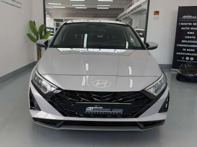 Usata Hyundai i20 Prime 101 CV (74 kW) 2024 Beige Utilitaria