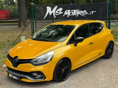 Usata Renault Clio IV Trophy 220 CV (161 kW) 2017 Giallo Berlina