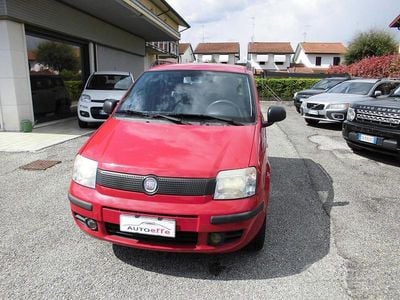 Usata Fiat Panda Active 69 CV (50 kW) 2012 Rosso Utilitaria