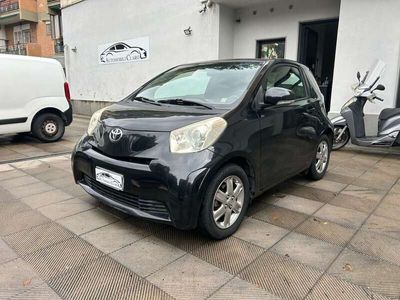 Toyota iQ