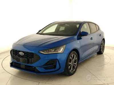 Usata Ford Focus ST-Line 125 CV (91 kW) 2022 Bluazzurro Berlina