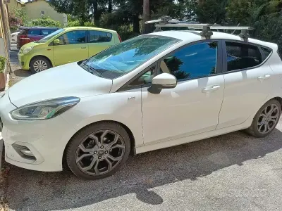 Usata Ford Fiesta ST-Line 100 CV (73 kW) 2017 Bianco Utilitaria