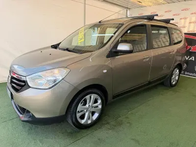 Usata Dacia Lodgy 107 CV (78 kW) 2013 Oro Monovolume