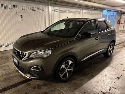 Usata Peugeot 3008 Allure 131 CV (96 kW) 2020 Verde SUV