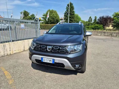 Usata Dacia Duster Prestige 101 CV (74 kW) 2021 Grigio scuro SUV