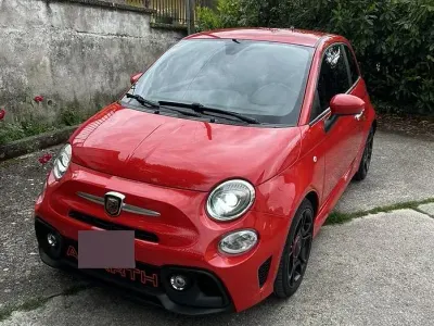Usata Abarth 595 145 CV (106 kW) 2018 Rosso Berlina