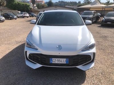 Usado MG MG3 Luxury 101 CV (74 kW) 2025 Blanco Utilitario