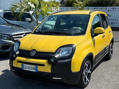 Usata Fiat Panda S 70 CV (51 kW) 2024 Giallo Utilitaria