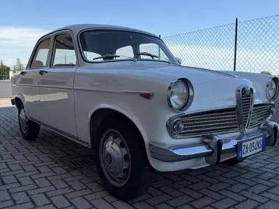 Usata Alfa Romeo Giulietta Ti 73 CV (53 kW) 1964 Bianco