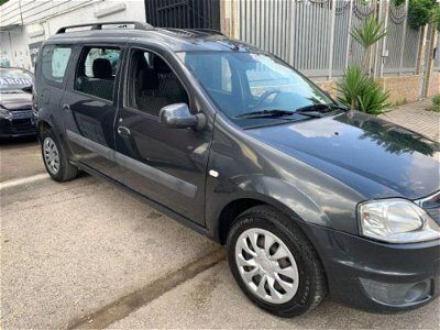 usata Dacia Logan -- MCV 1.5 dCi 90 CV 5 posti Embleme