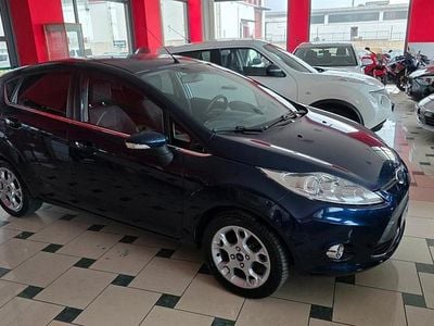Usata Ford Fiesta Titanium 70 CV (51 kW) 2011 Blu Utilitaria
