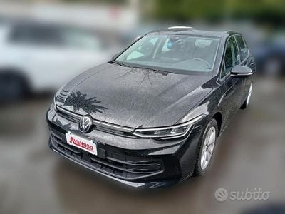 Usata VW Golf VIII Life 115 CV (84 kW) 2025 Nero Berlina
