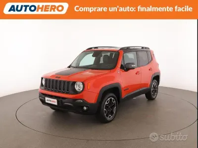 Usata Jeep Renegade Trailhawk 170 CV (125 kW) 2016 Arancio SUV