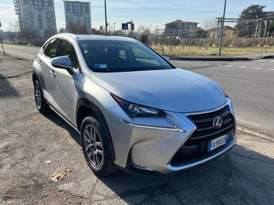 Lexus NX300h