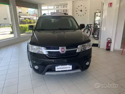 Usata Fiat Freemont 170 CV (125 kW) 2013 Nero SUV