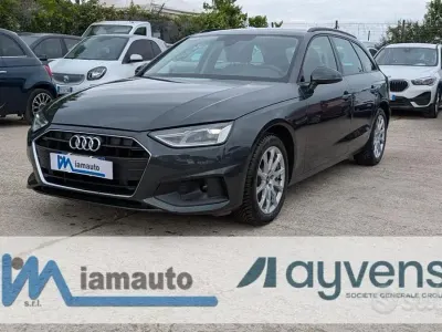 Occasion Audi A4 136 PK (100 kW) 2023 Grijs Stationwagen