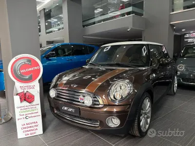 Używany Mini Cooper 120 KM (88 kW) 2009 Brązowy Hatchback