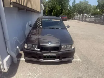 Usata BMW 320 Efficient Dynamics 150 CV (110 kW) 1992 Berlina