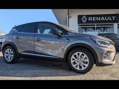 Usata Renault Captur Intens 145 CV (106 kW) 2022 Grigio SUV