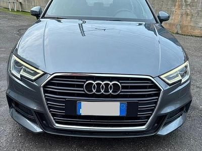 Usata Audi A3 S-Line 150 CV (110 kW) 2017 Grigio Berlina