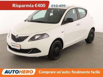 Usata Lancia Ypsilon Silver 69 CV (50 kW) 2022 Bianco Utilitaria