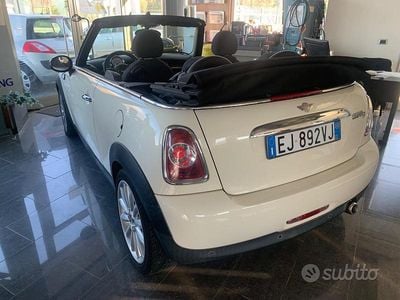 Bianco Usata 2011 Mini Cooper D Cabriolet Cabrio | 8900 € (Buon prezzo)