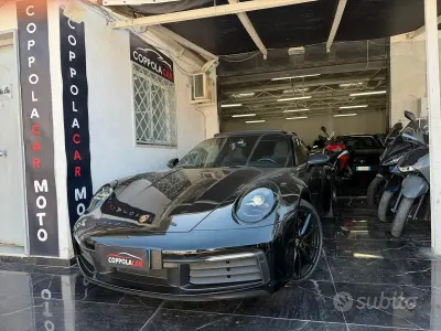 Usata Porsche 911 Carrera 385 CV (283 kW) 2019 Nero Coupé