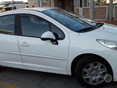 Usata Peugeot 207 2012 Bianco Utilitaria
