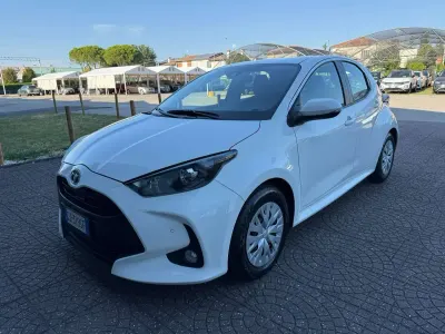 Usata Toyota Yaris Hybrid