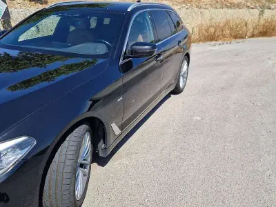 Usata BMW 520 Luxury Line 190 CV (139 kW) 2018 Nero Station wagon