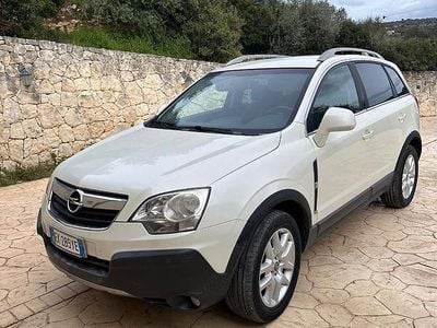 Usata Opel Antara 150 CV (110 kW) 2012 Bianco SUV