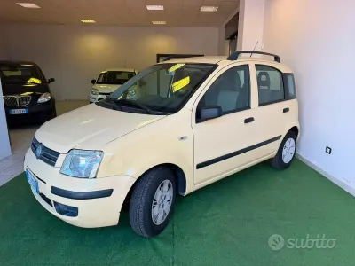 Usata Fiat Panda 60 CV (44 kW) 2007 Utilitaria