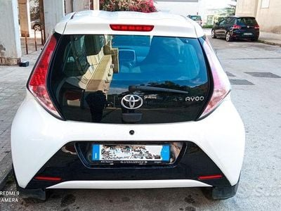 Bianco Usata 2017 Toyota Aygo Utilitaria | 6500 € (Ottimo prezzo)